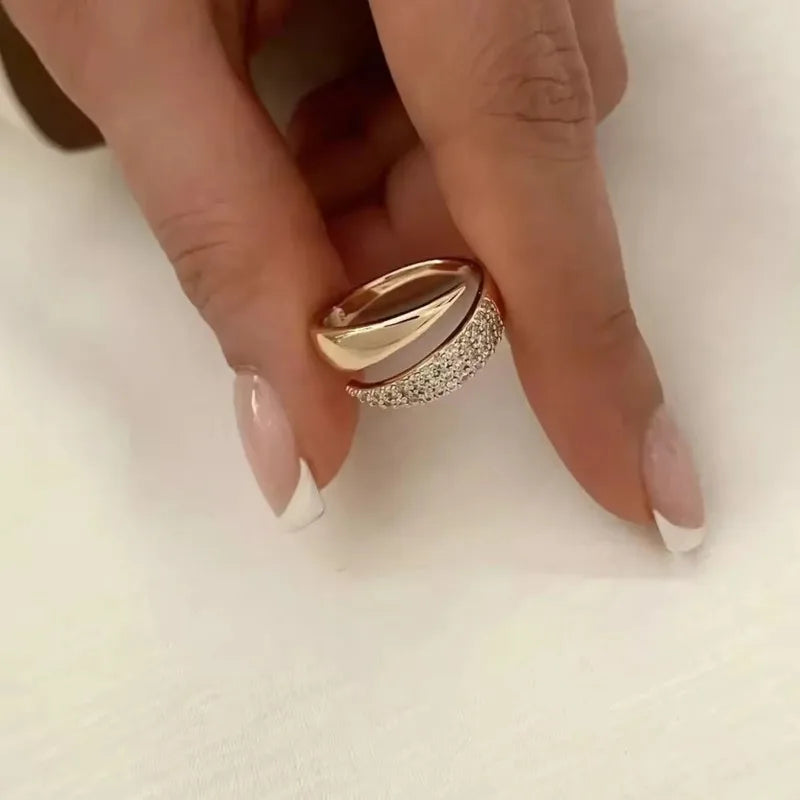 The Hazel Ring