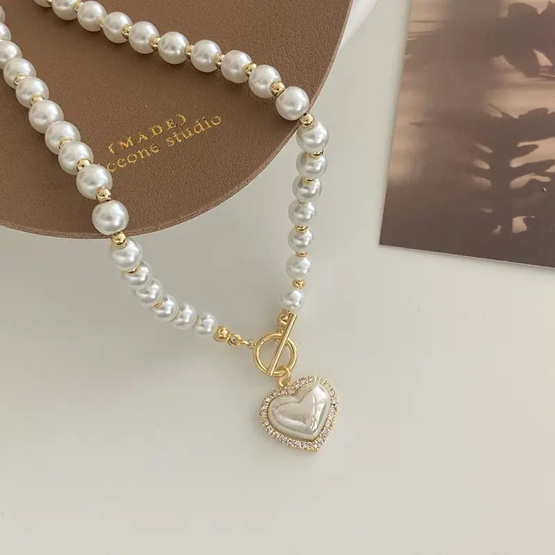 The Lucia Necklace