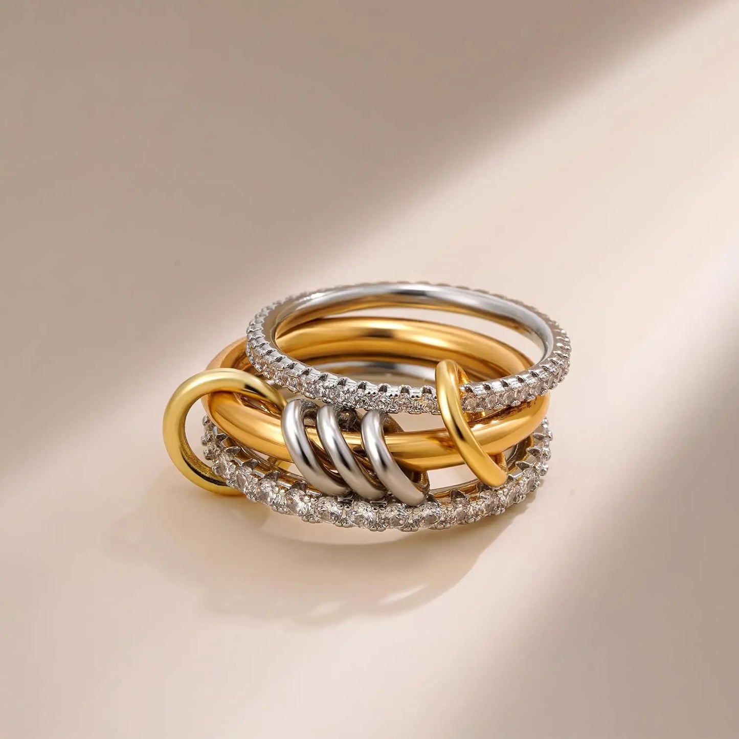 The Clara Ring
