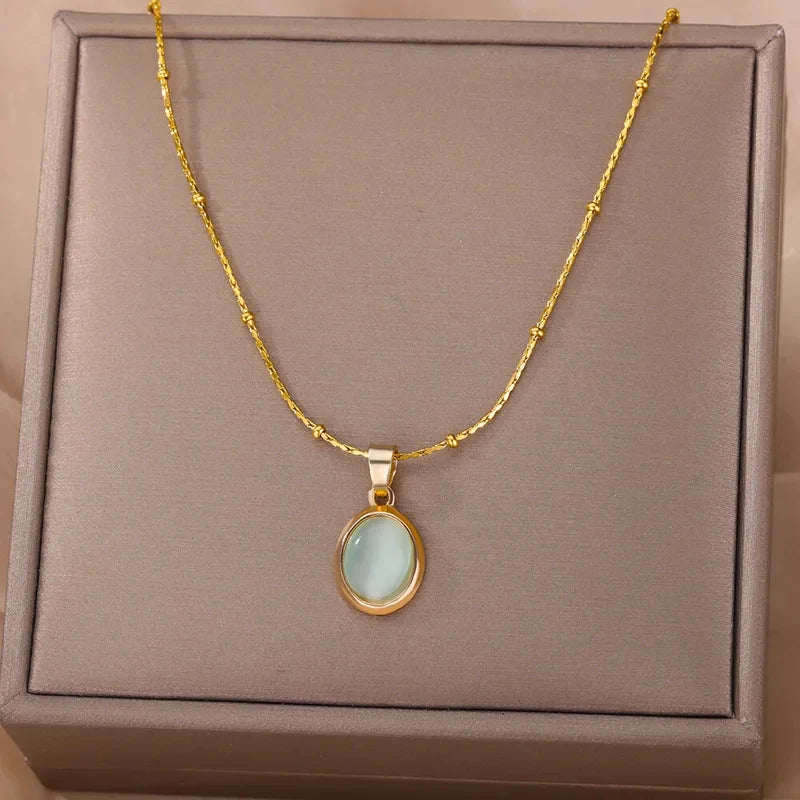 The Juniper Necklace