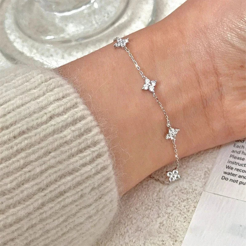 The Rose Necklace