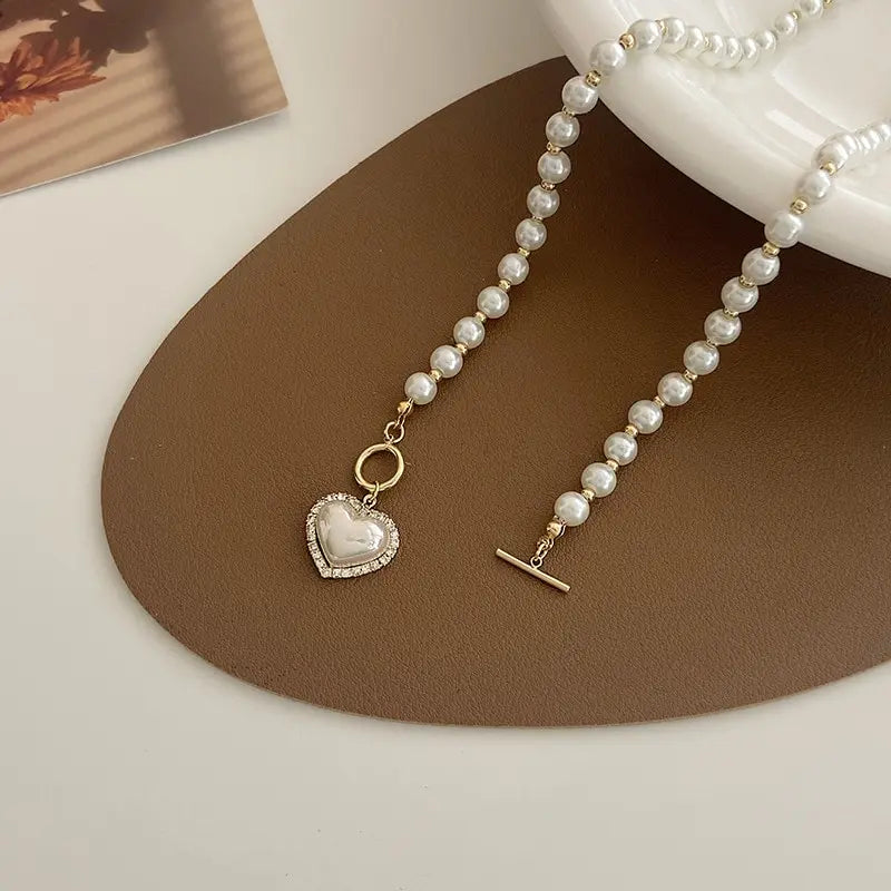 The Lucia Necklace