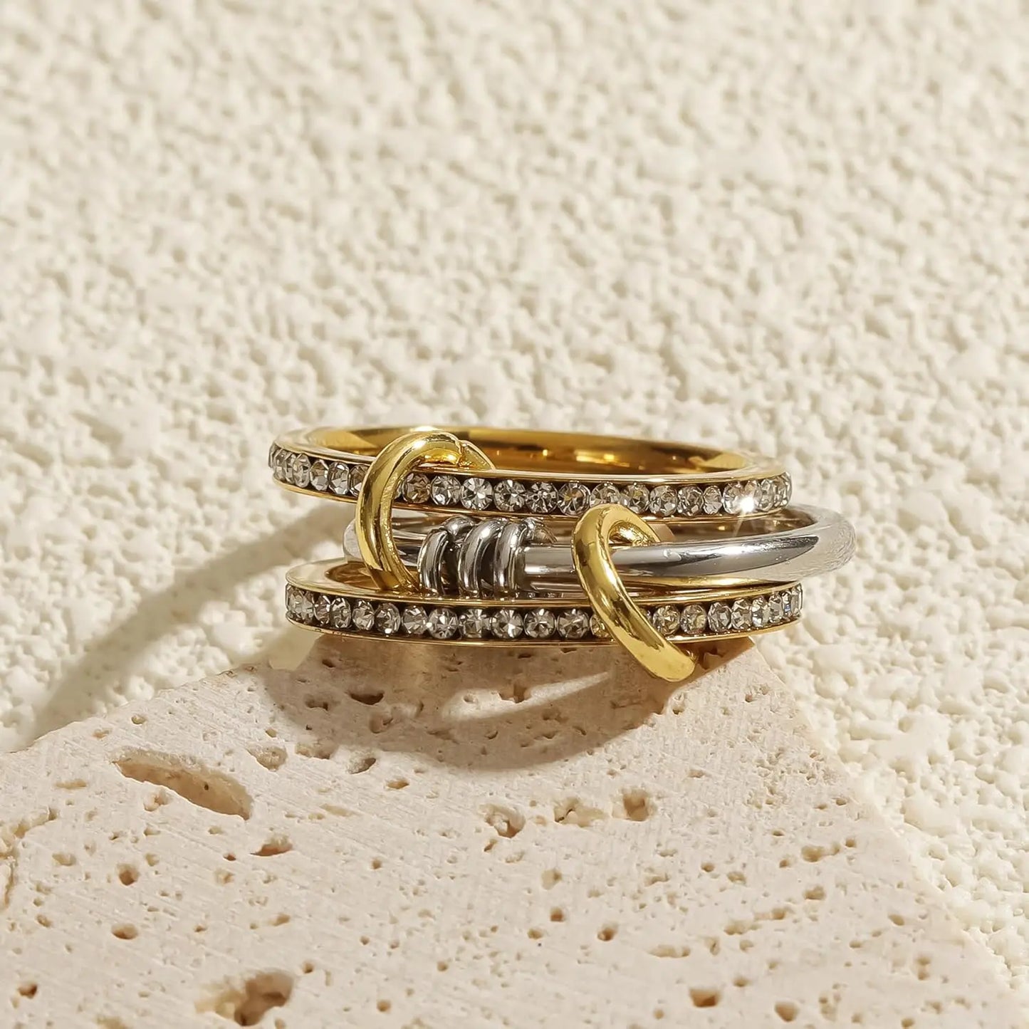 The Clara Ring