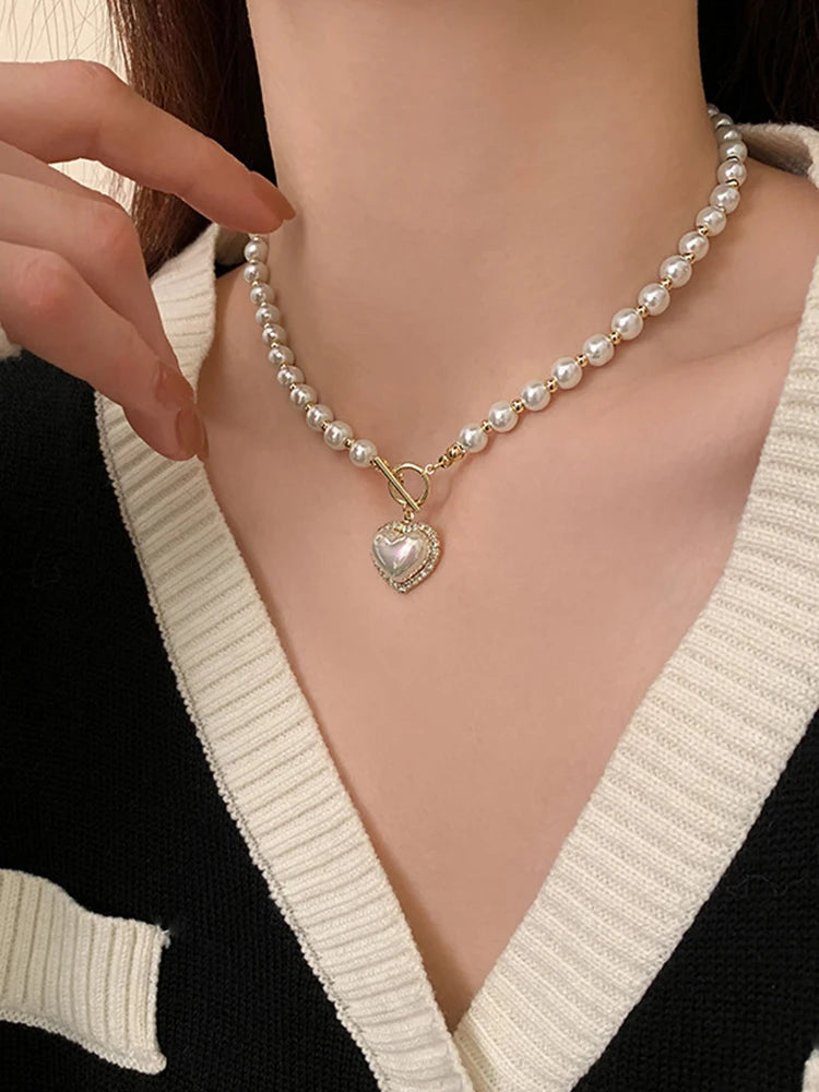 The Lucia Necklace