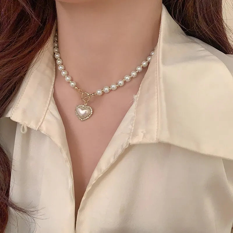 The Lucia Necklace