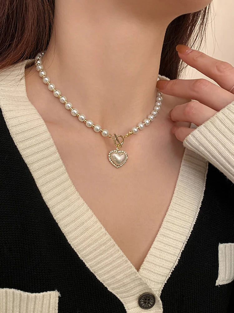The Lucia Necklace