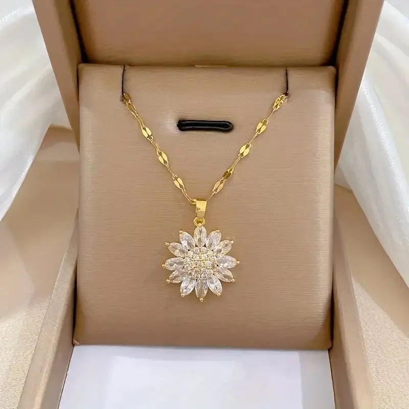 The Serena Necklace