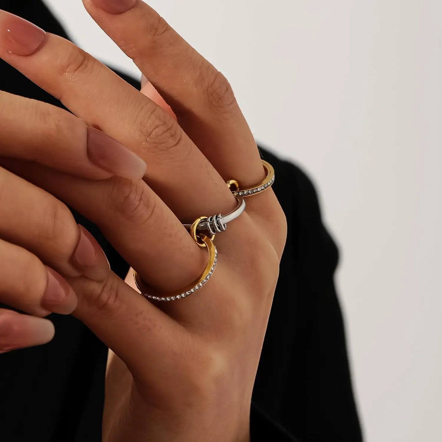 The Clara Ring